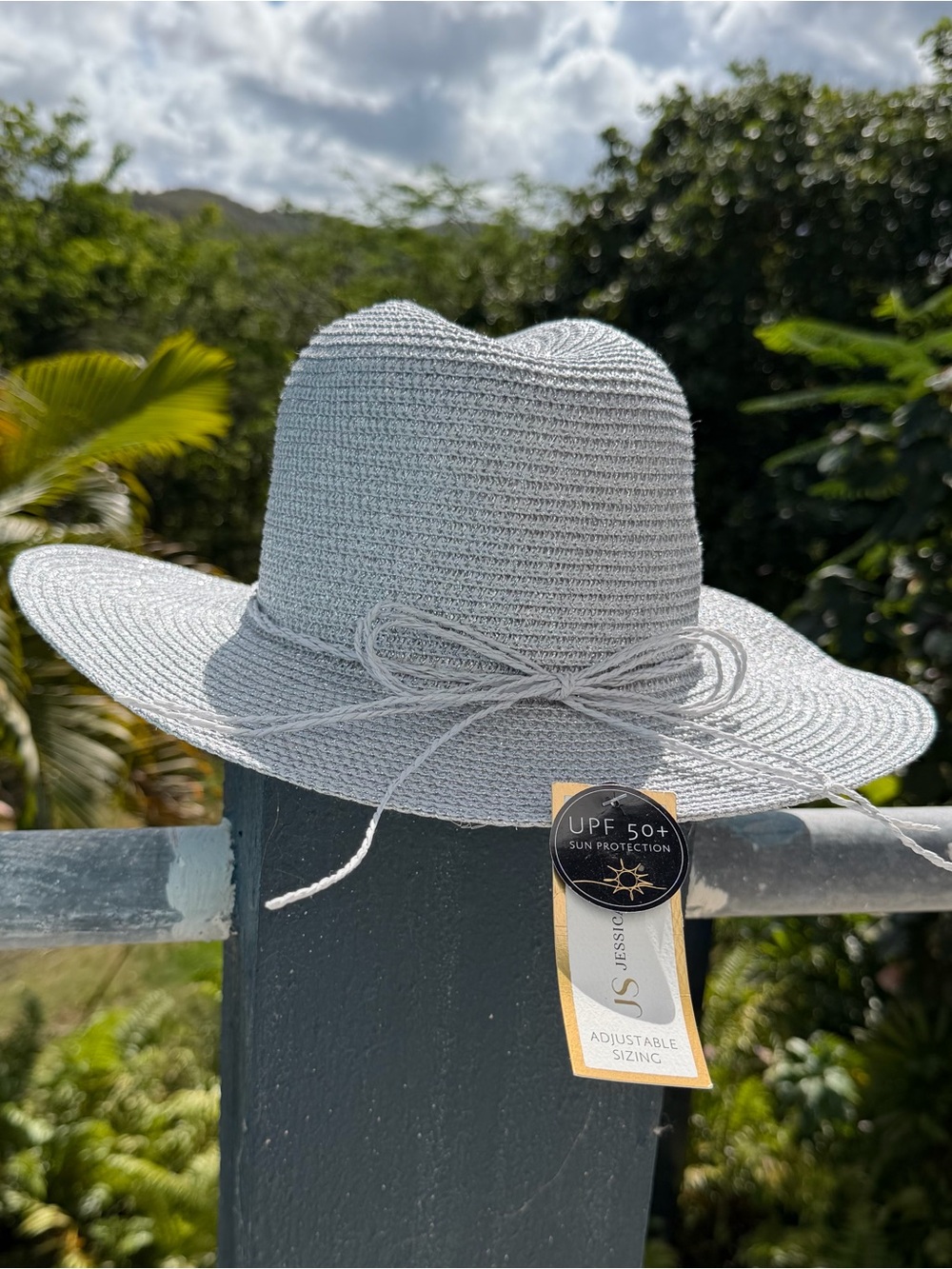 NWT JESSICA SIMPSON Silver Sparkly UPF 50+ Adjustable Metallic Festival Sun Hat